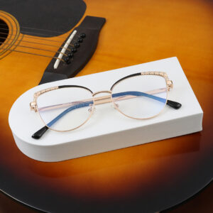 SpexVue  | Full Rim Black Gold | Cateye For Women | Eyeglassess